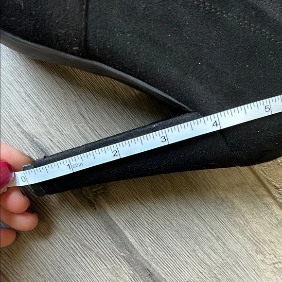 Steve Madden Black Suede Women's Knee-High Boots Size 9 - Picture 8 of 9